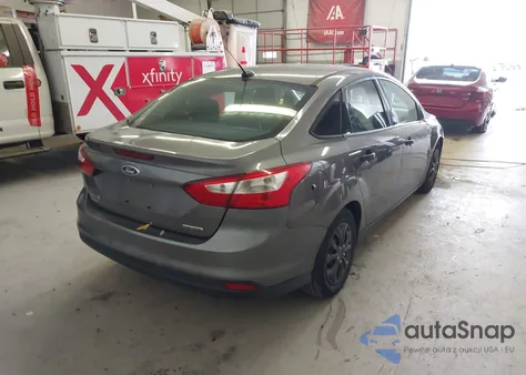 2013 Ford Focus S from USA, damaged, VIN 1FADP3E29DL243678